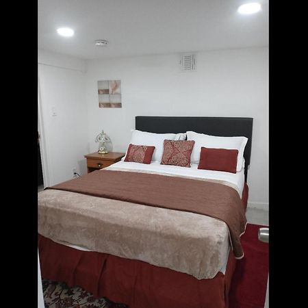 アーヴィントン"Cozy Basement Retreat Just 40 Minutes To Nyc!"アパートメント エクステリア 写真
