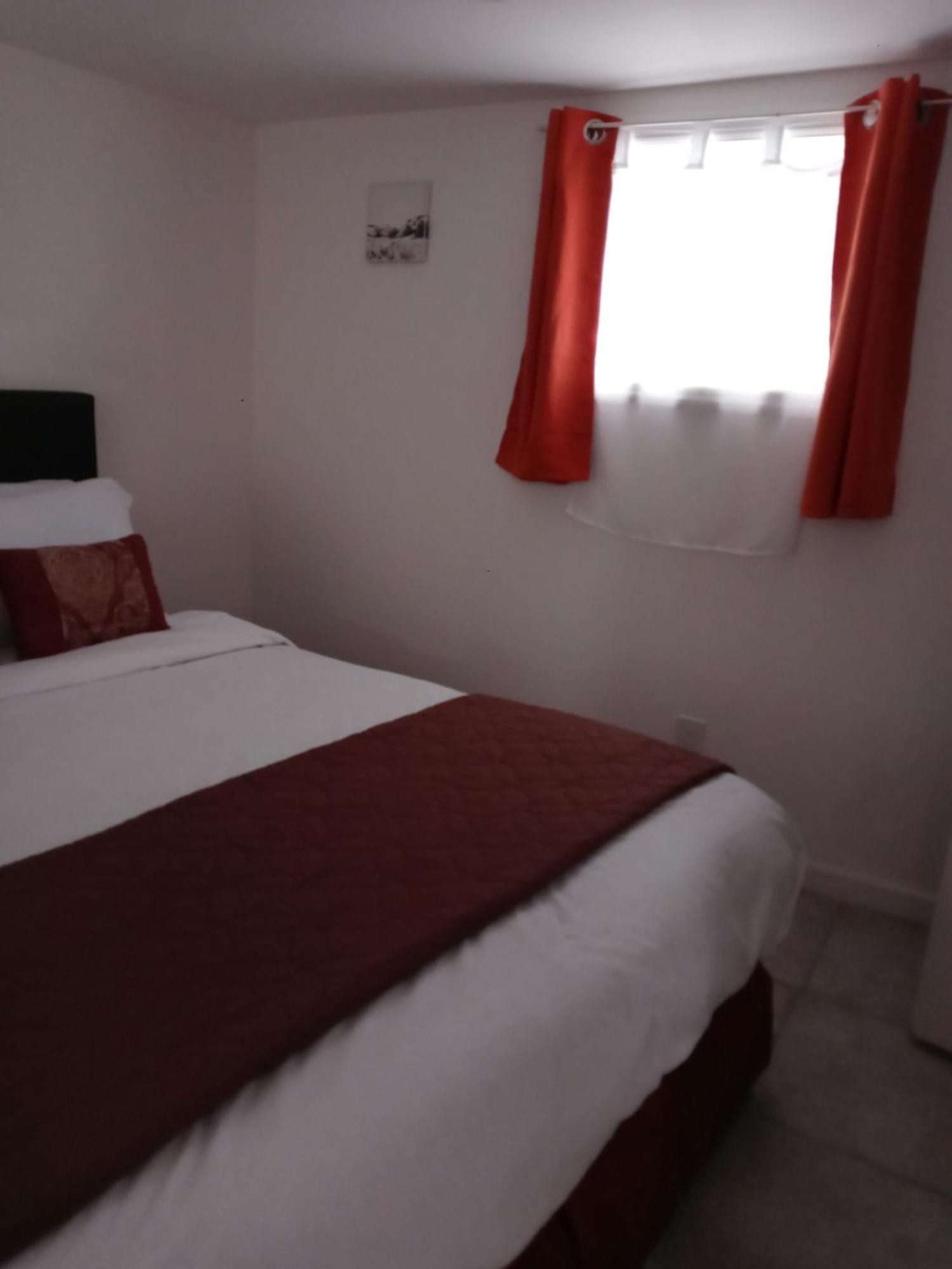 アーヴィントン"Cozy Basement Retreat Just 40 Minutes To Nyc!"アパートメント エクステリア 写真